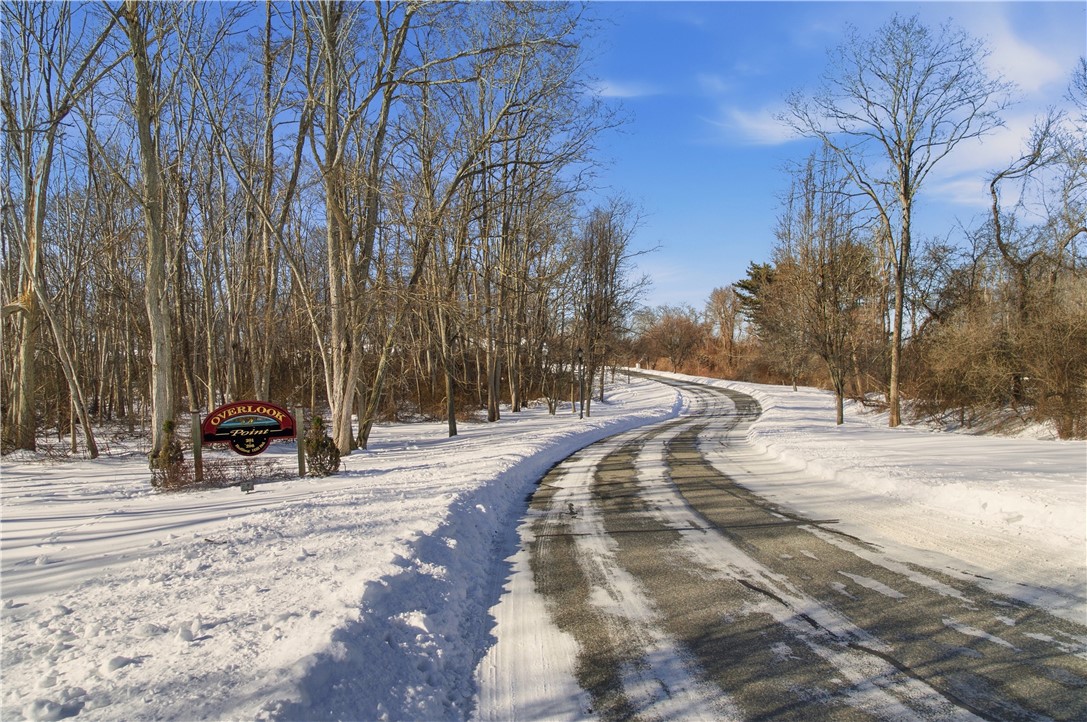 219 Rolling Hill Road, Unit 219 Portsmouth, RI 02871 - Photo 3 of 40