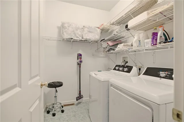 $830,000 | 219 Rolling Hill Road, Unit 219, Portsmouth, RI 02871