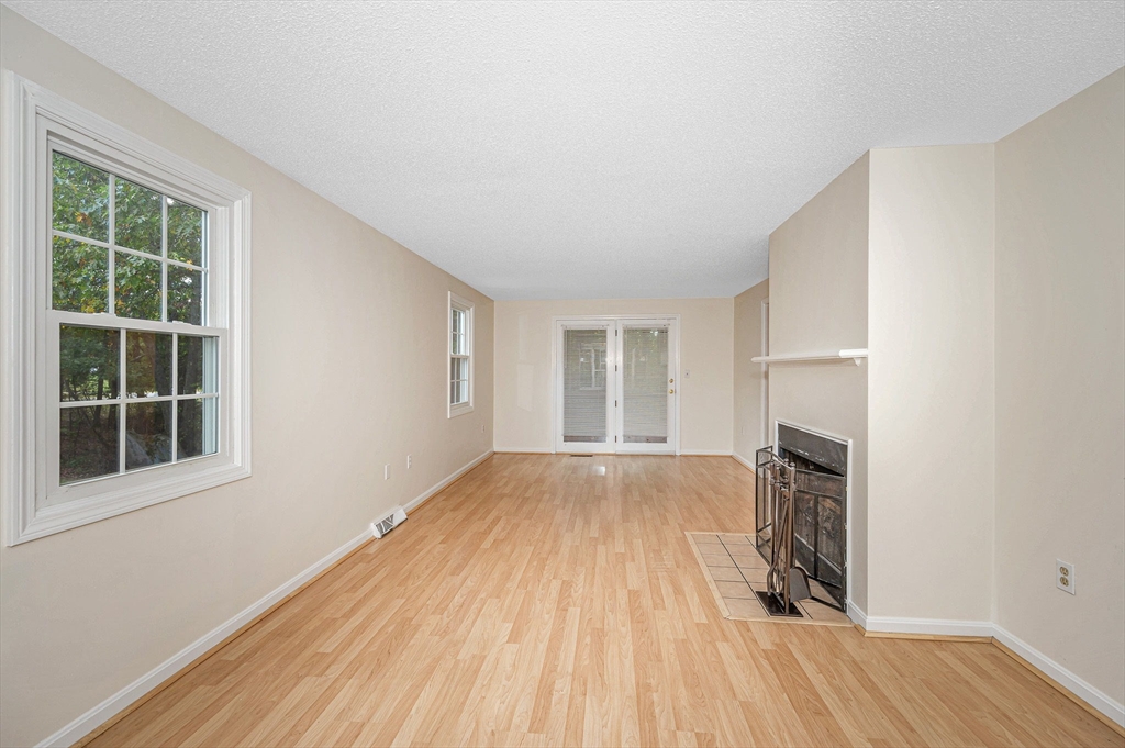 189 Turnpike Road, Unit 189 Chelmsford, MA 01824 - Photo 15 of 32 Gallery Image 15