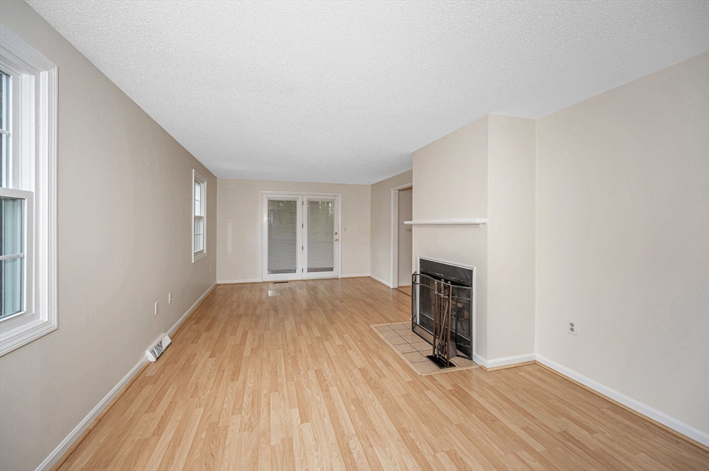 189 Turnpike Road, Unit 189 Chelmsford, MA 01824 - Photo 16 of 32 Gallery Image 16