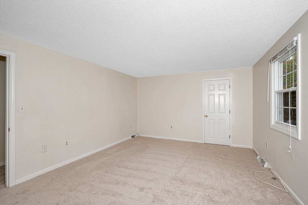 189 Turnpike Road, Unit 189 Chelmsford, MA 01824 - Photo 25 of 32 Gallery Image 25