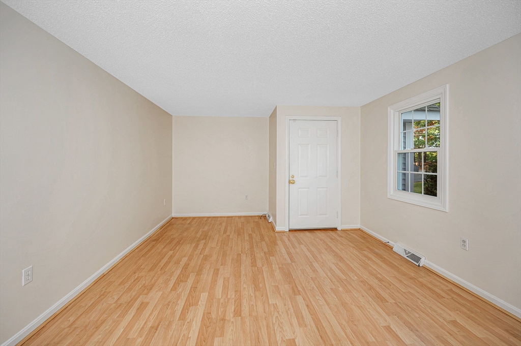 189 Turnpike Road, Unit 189 Chelmsford, MA 01824 - Photo 8 of 32 Gallery Image 8