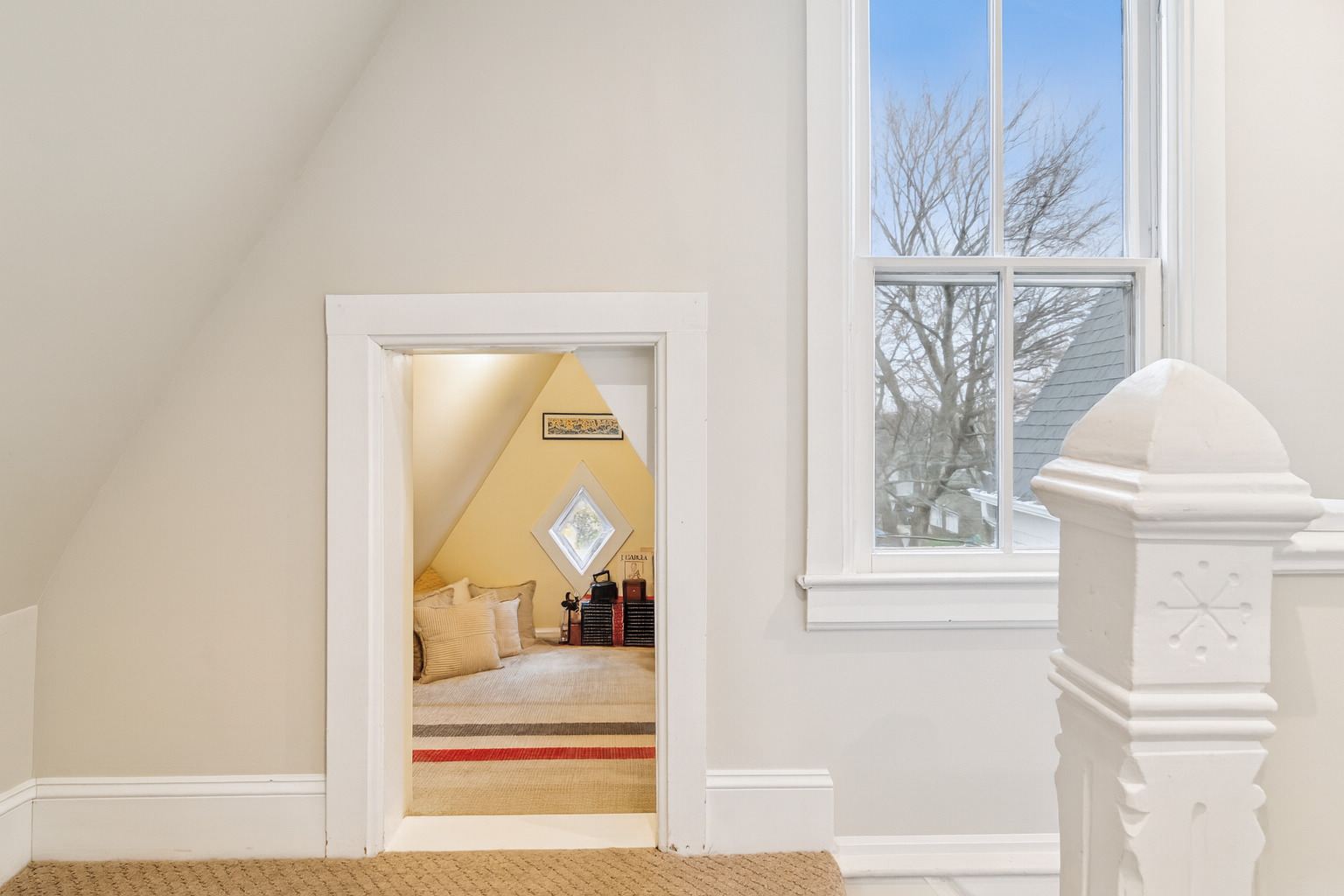 202 East Hillside Road Barrington, IL 60010 - Photo 26 of 37 a view of a livingroom with wooden floor and a table