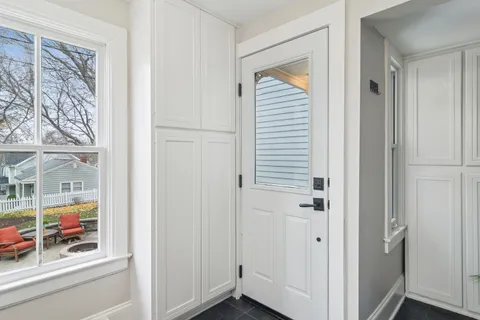 a view of utility room