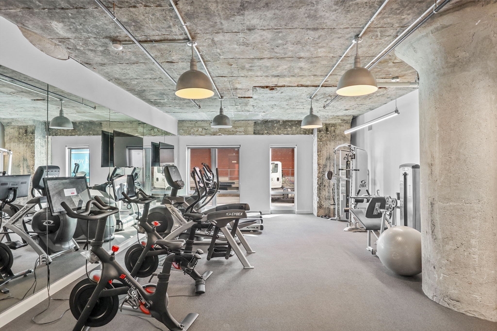 9 Medford Street, Unit PH3 Somerville, MA 02143 - Photo 14 of 21