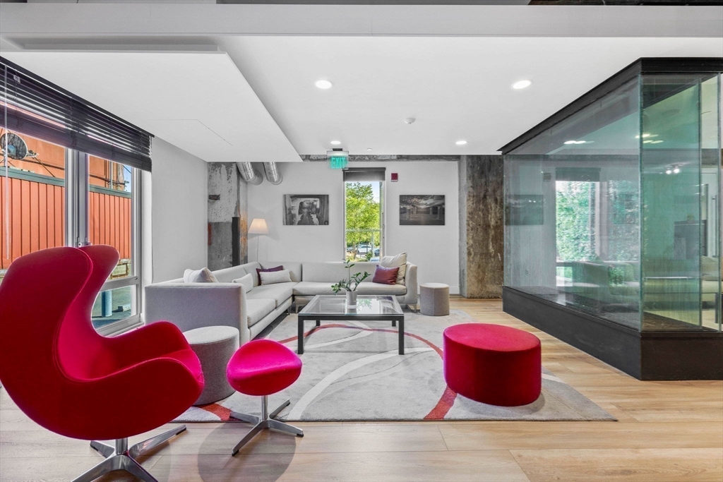 9 Medford Street, Unit PH3 Somerville, MA 02143 - Photo 15 of 21