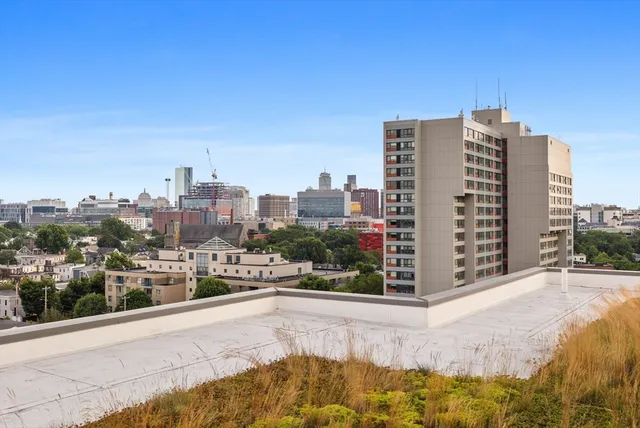 $799,000 | 9 Medford Street, Unit PH3, Somerville, MA 02143