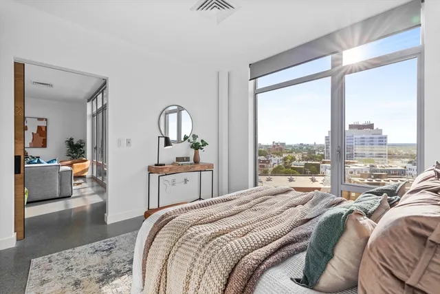 $799,000 | 9 Medford Street, Unit PH3, Somerville, MA 02143