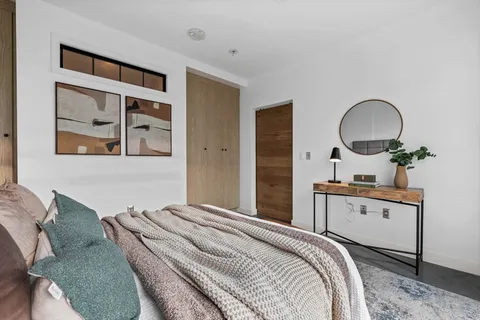 $799,000 | 9 Medford Street, Unit PH3, Somerville, MA 02143