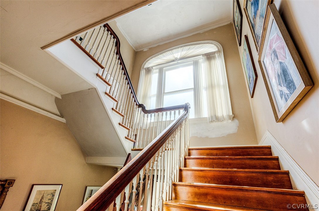 3601 Brook Road Richmond, VA 23227 - Photo 4 of 24 Gallery Image 4