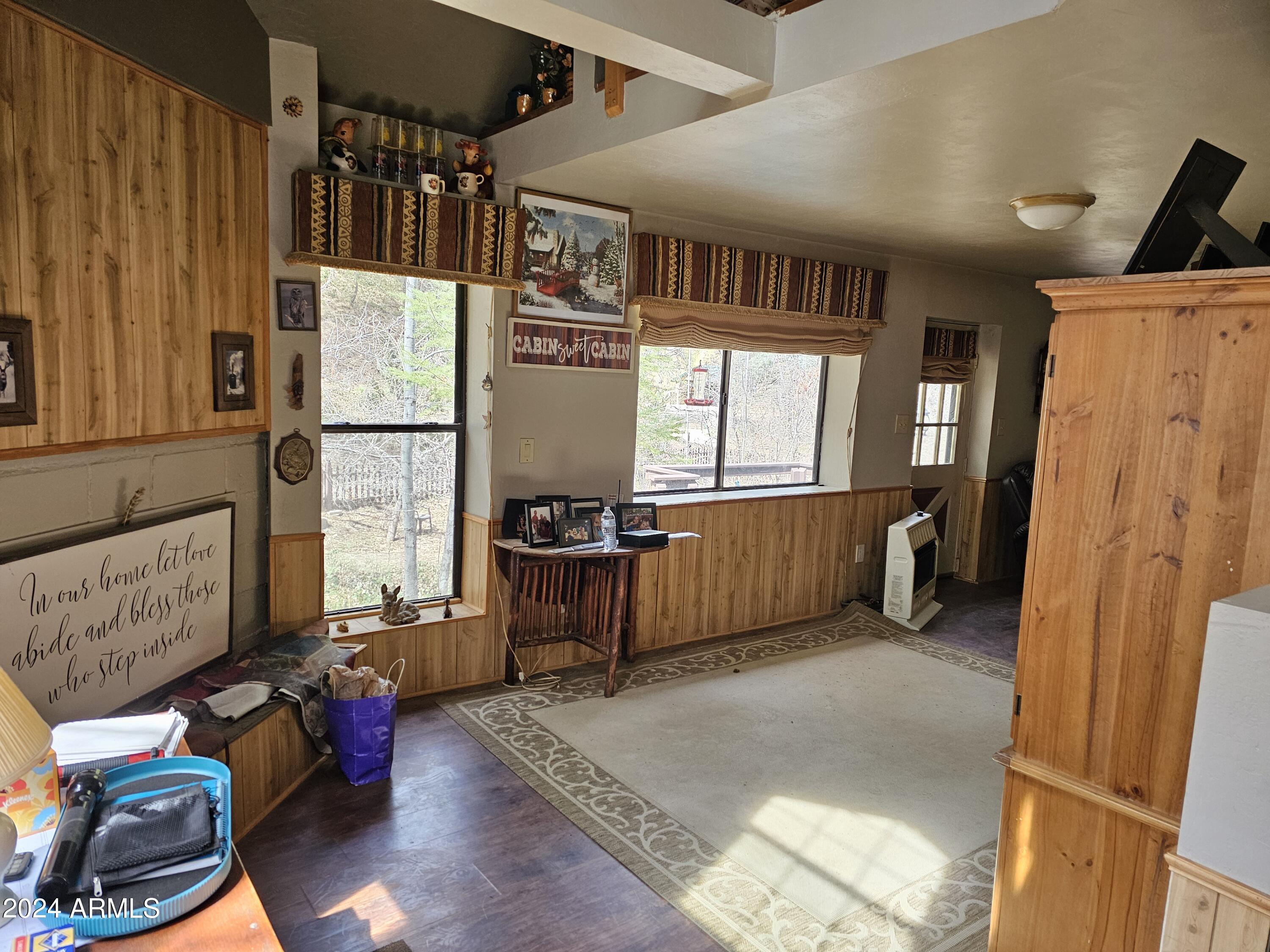 8325 South Breezy Pine Road Mayer, AZ 86333 - Photo 16 of 33 1000014316