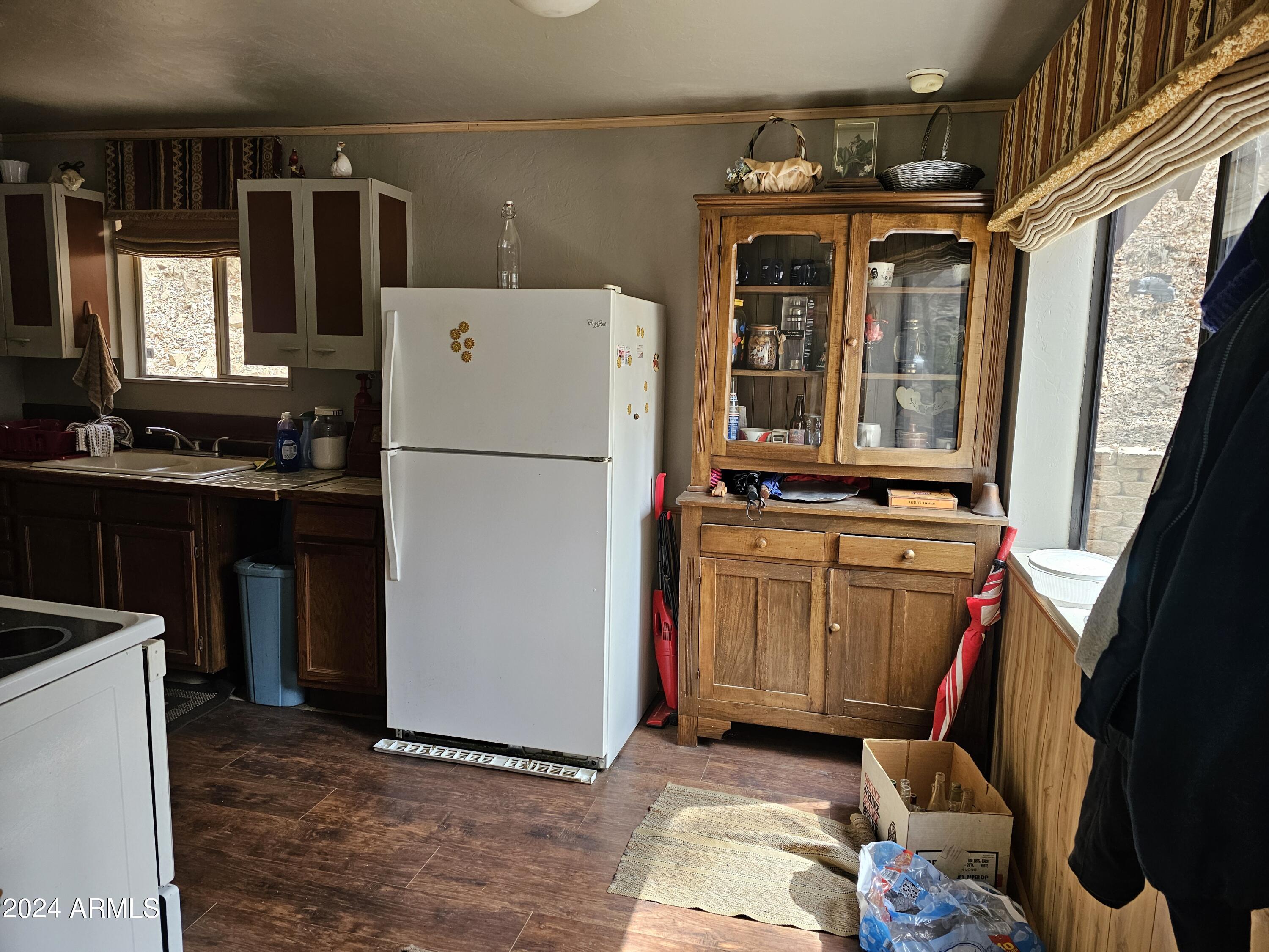 8325 South Breezy Pine Road Mayer, AZ 86333 - Photo 17 of 33 1000014318