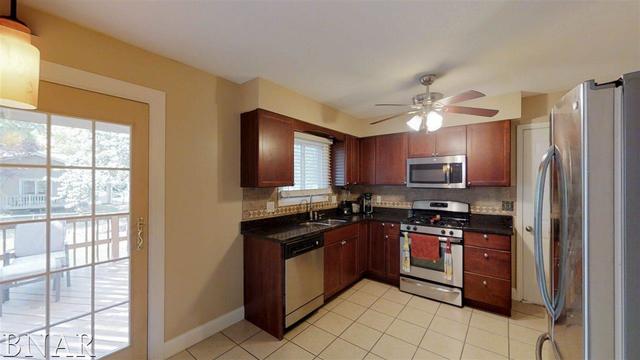 1703 Truman Drive Normal, IL 61761 - Photo 6 of 23