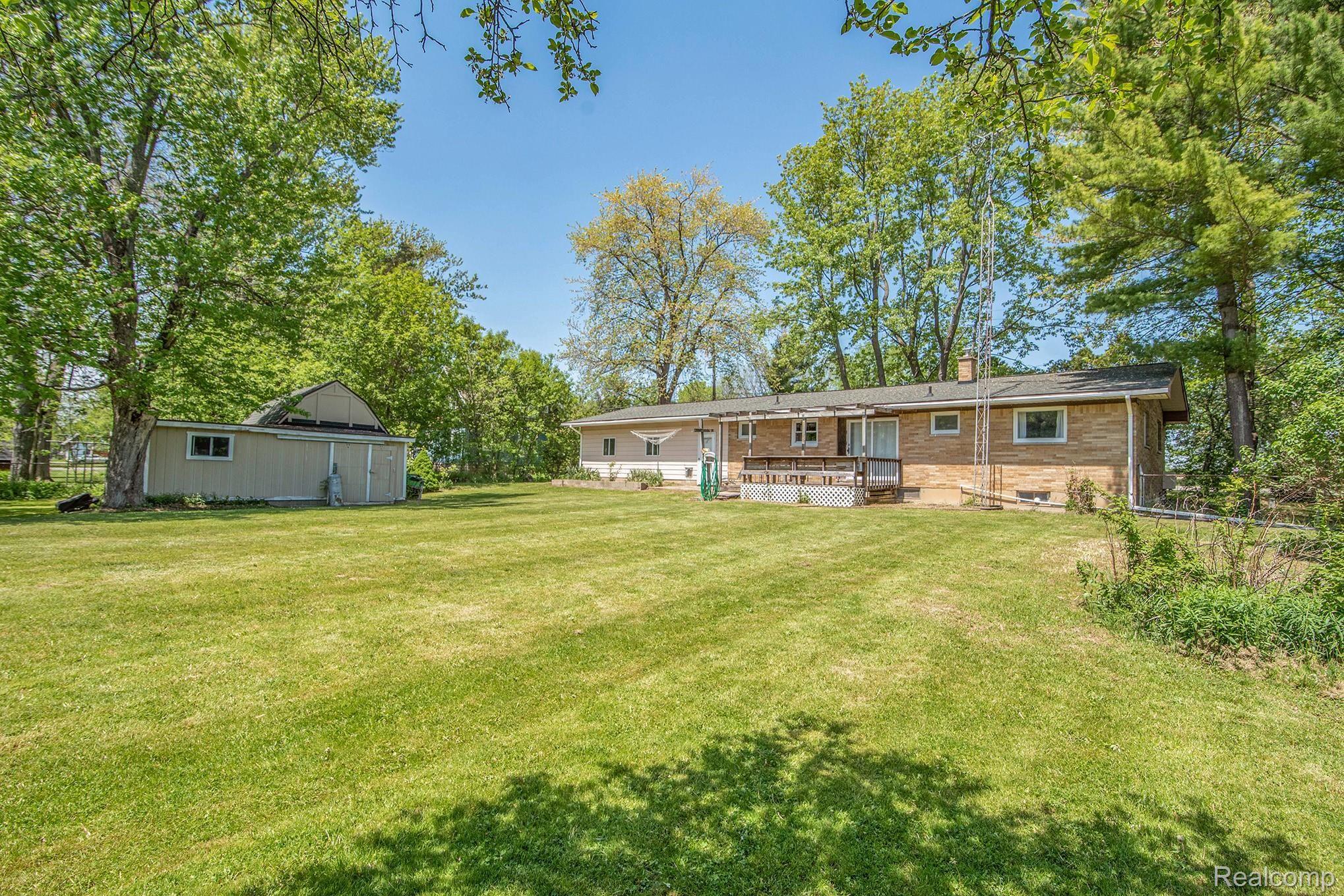 7485 Beecher Road Flint, MI 48532 - Photo 21 of 22 DSC_3824.jpg