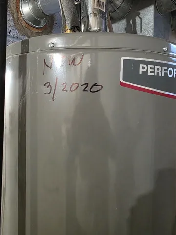 $165,000 | 27 Rossmore Place, Binghamton, NY 13904