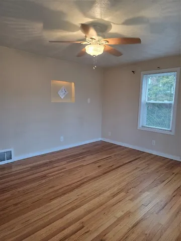 $165,000 | 27 Rossmore Place, Binghamton, NY 13904