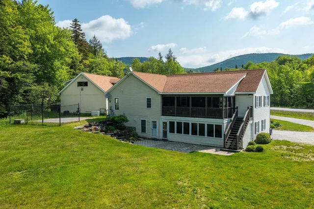 $859,000 | 1166 Vermont Rte 100, Weston, VT 05161