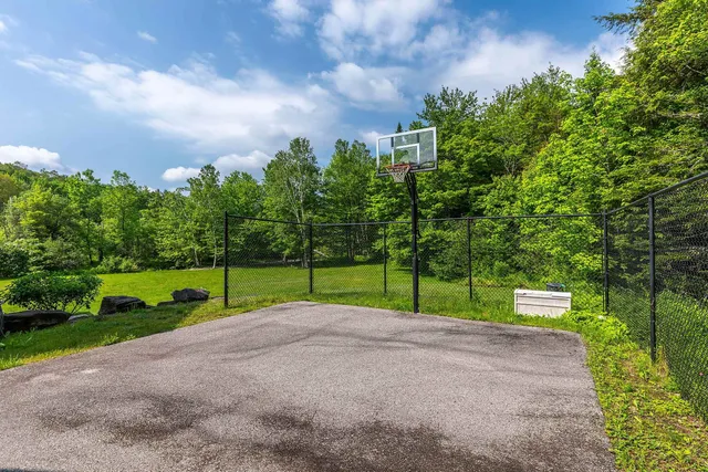 $859,000 | 1166 Vermont Rte 100, Weston, VT 05161