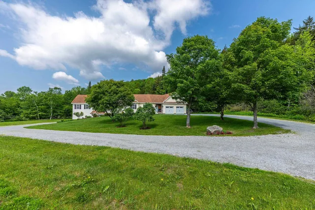 $859,000 | 1166 Vermont Rte 100, Weston, VT 05161