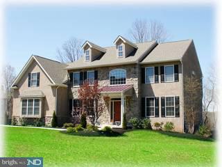 215 Pasquale Way Hatfield, PA 19440 - Photo 1 of 6 Gallery Image 1