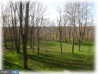 215 Pasquale Way Hatfield, PA 19440 - Photo 3 of 6 Gallery Image 3