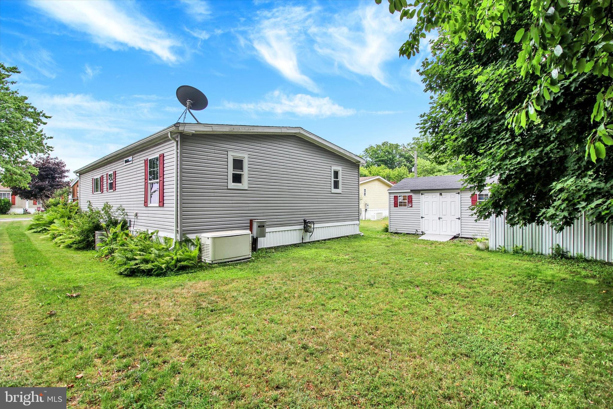 3450 Mountain Road Hamburg, PA 19526 - Photo 5 of 28 Exterior side