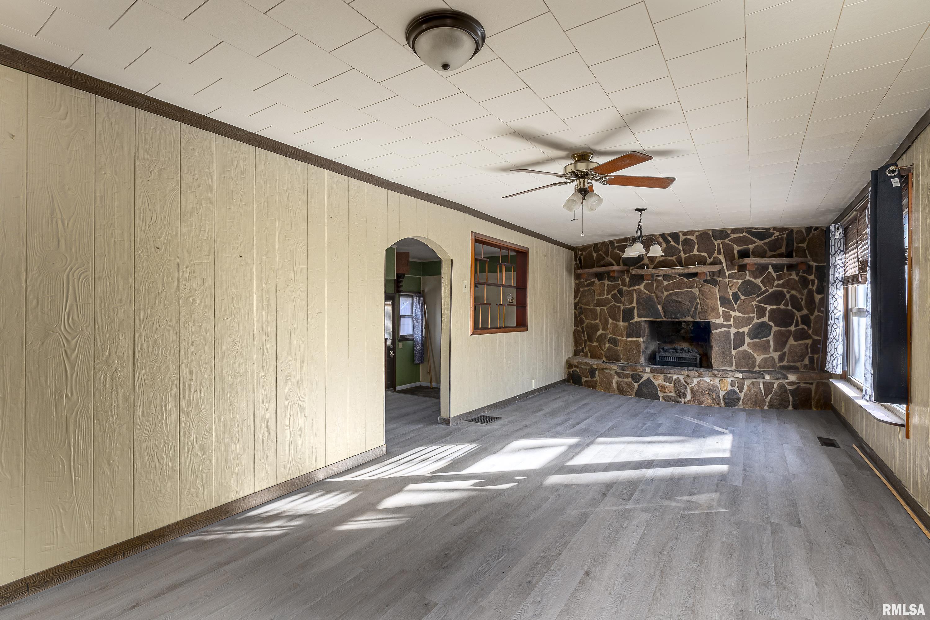 1878 Pump House Road Murphysboro, IL 62966 - Photo 6 of 25