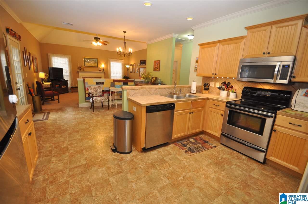122 Parliament Road Alabaster, AL 35114 - Photo 6 of 22
