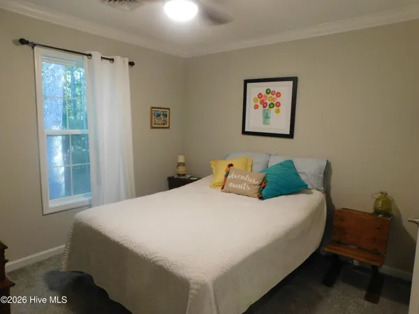 $2,100 | 1158 Highway 70, Beaufort, NC 28516