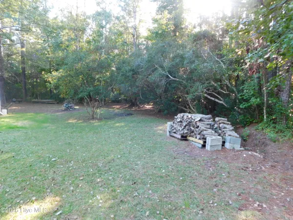 $2,100 | 1158 Highway 70, Beaufort, NC 28516