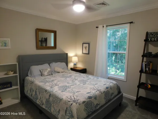 $2,100 | 1158 Highway 70, Beaufort, NC 28516