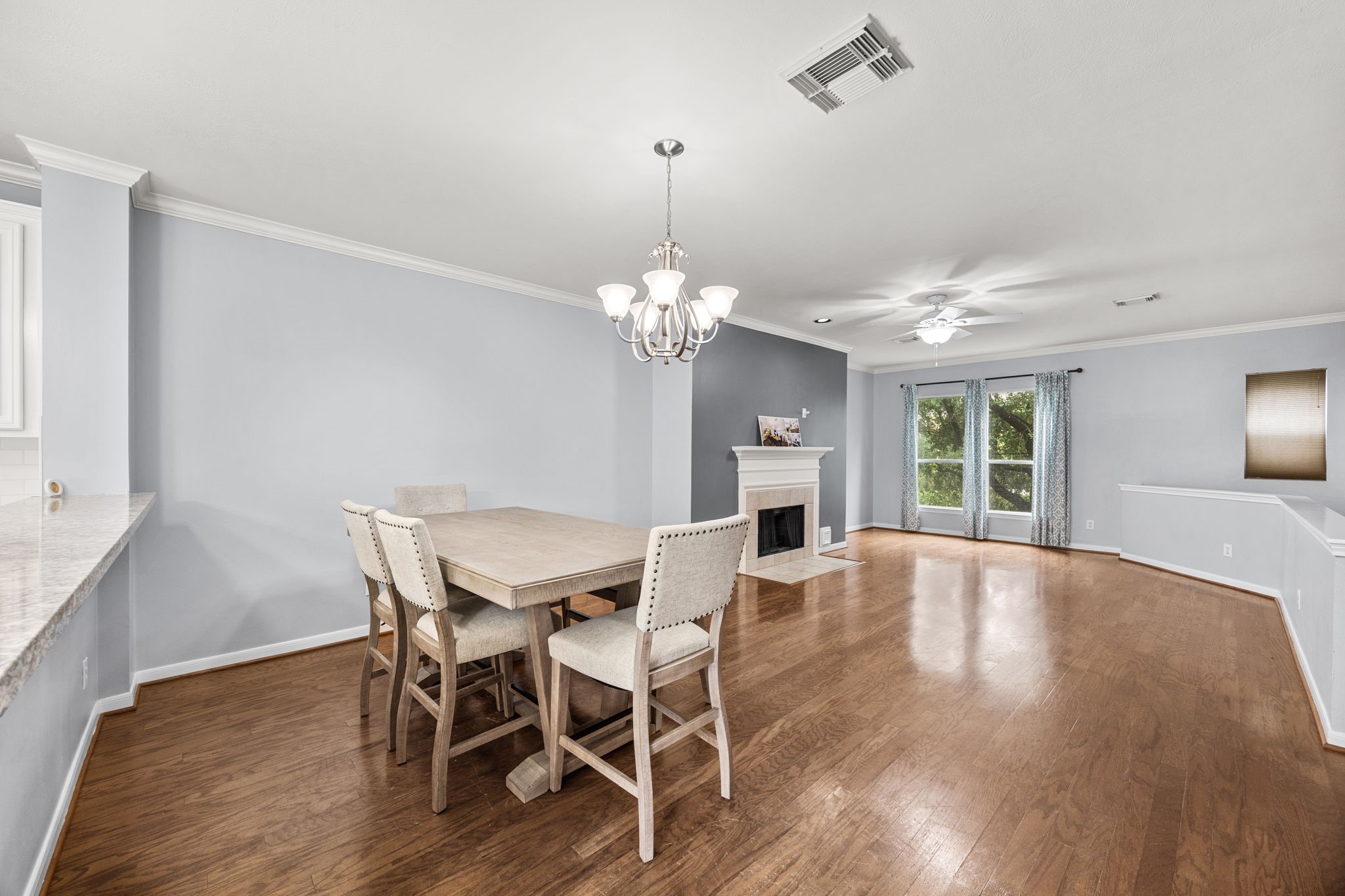 3023 Austin Street Houston, TX 77004 - Photo 12 of 26 Dining area