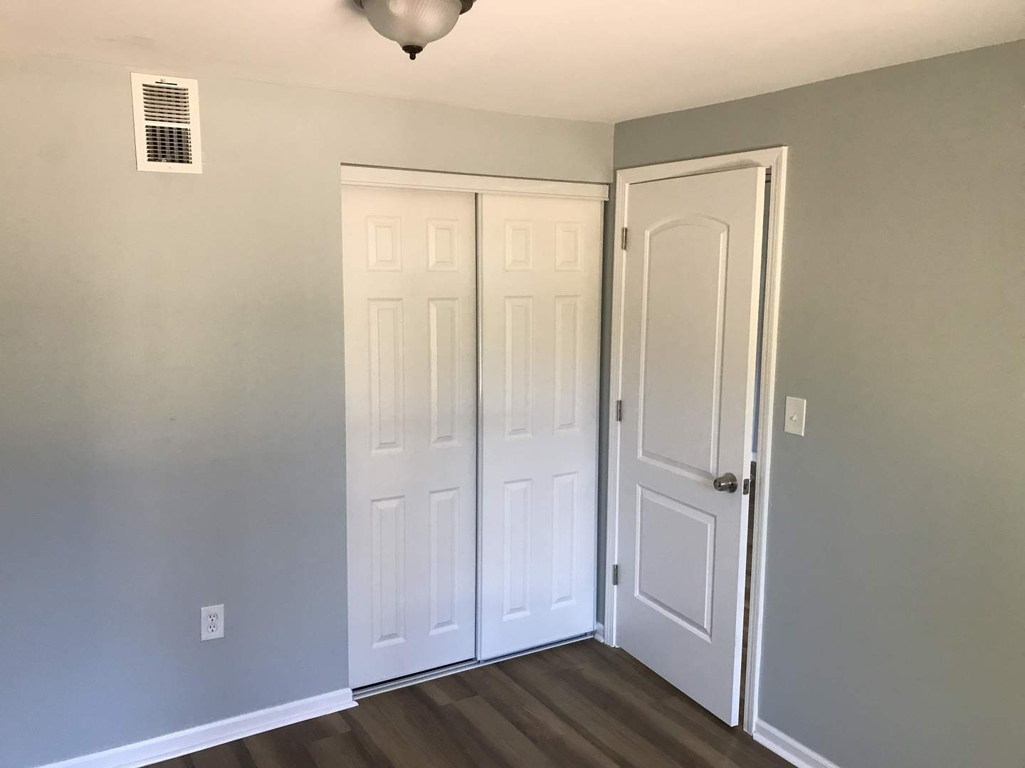 2749 South Trumbull Avenue Chicago, IL 60623 - Photo 13 of 31