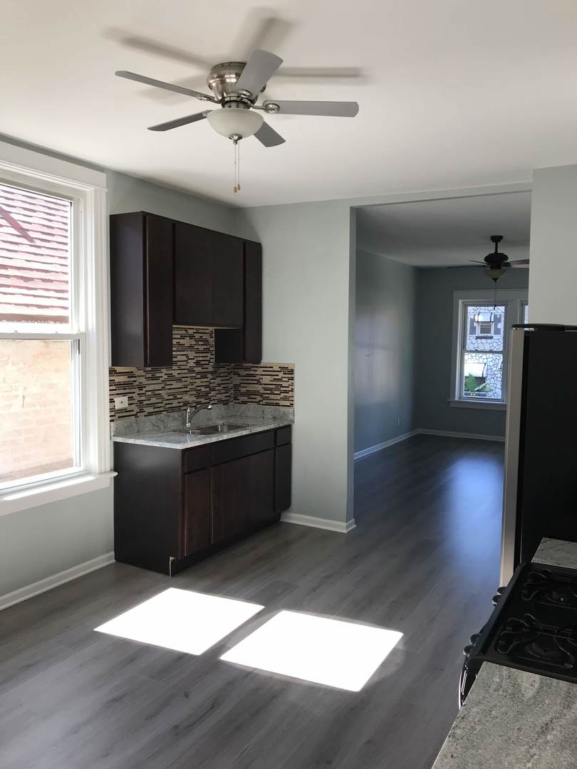 2749 South Trumbull Avenue Chicago, IL 60623 - Photo 23 of 31