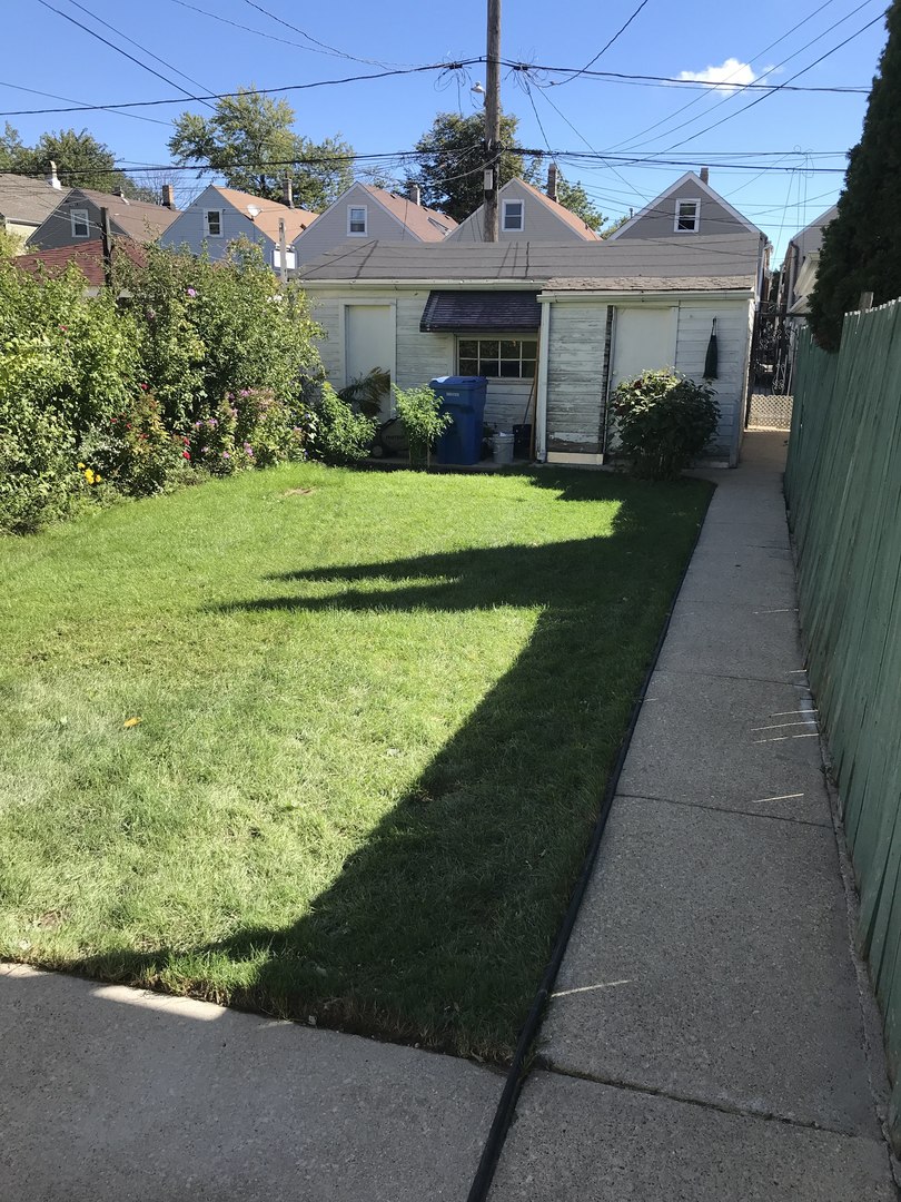 2749 South Trumbull Avenue Chicago, IL 60623 - Photo 5 of 31