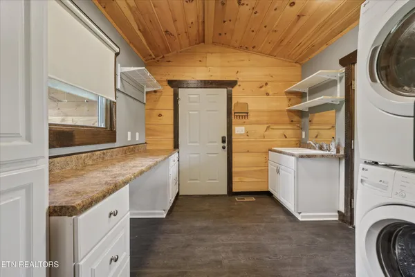 $745,000 | 1784 Holston Shores Drive, Rutledge, TN 37861