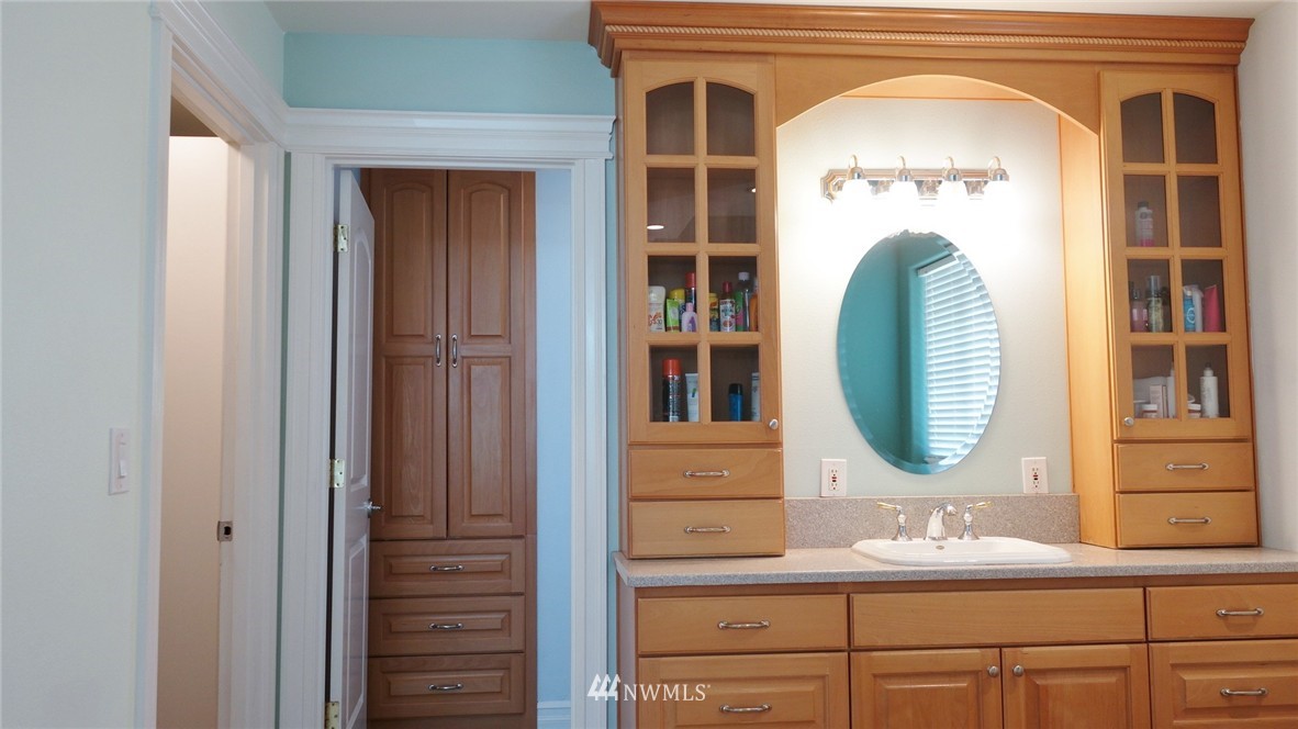 16604 Sylvester Road Southwest Burien, WA 98166 - Photo 21 of 25