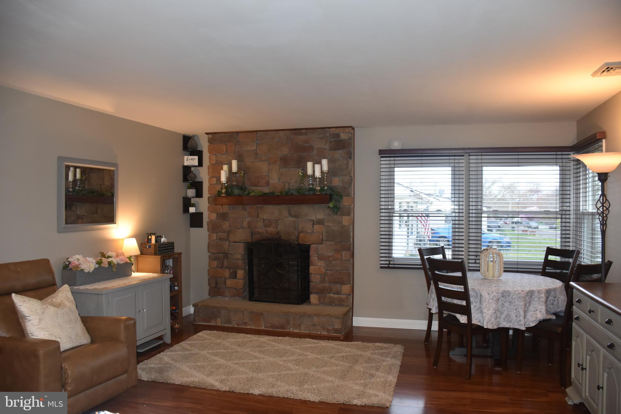 824 Dunbury Road Fairless Hills, PA 19030 - Photo 15 of 31 Inviting dining area