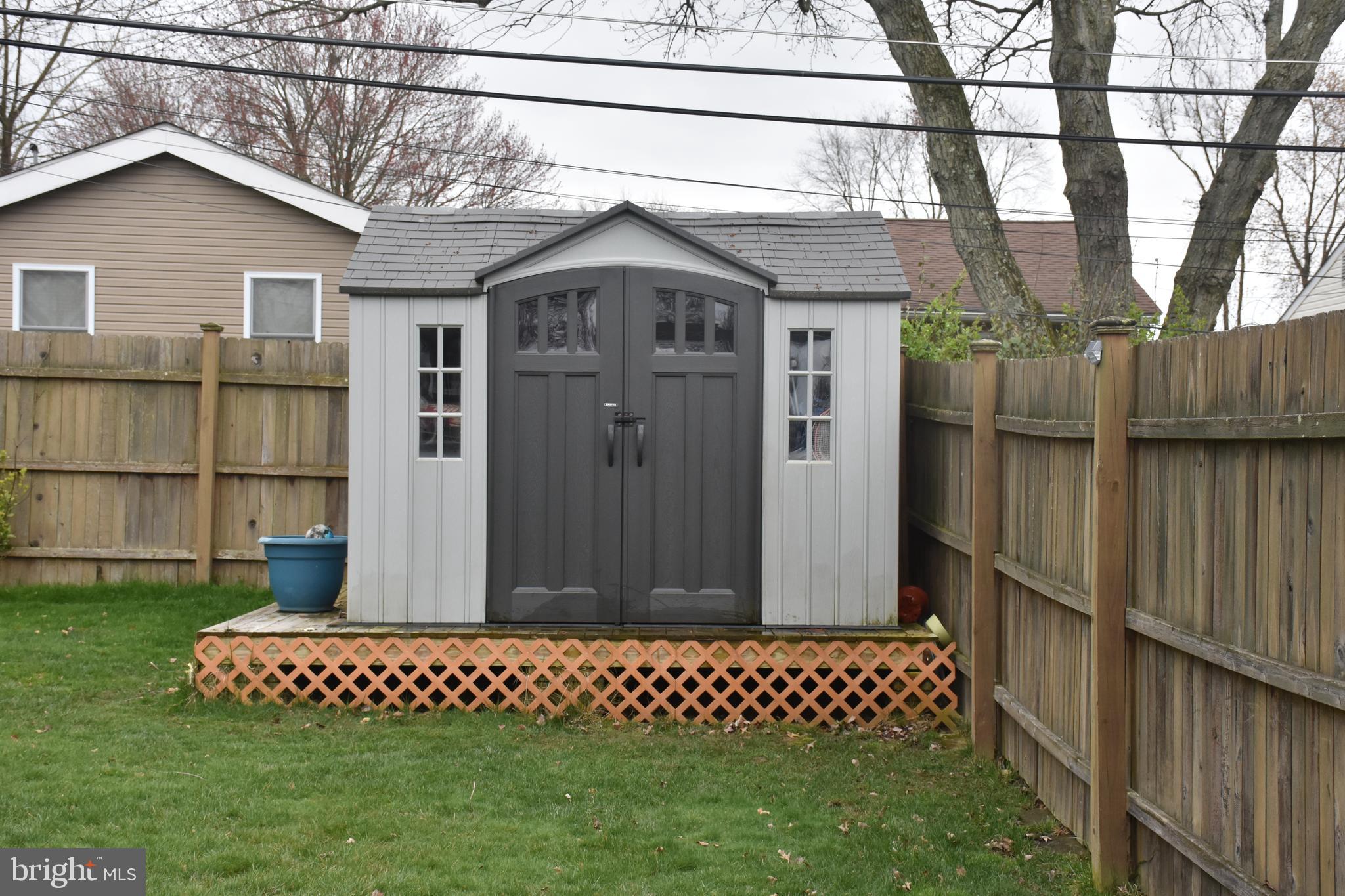 824 Dunbury Road Fairless Hills, PA 19030 - Photo 6 of 31 Newer shed