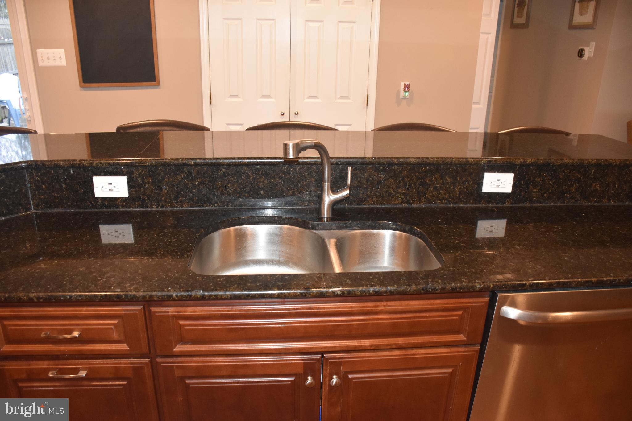 824 Dunbury Road Fairless Hills, PA 19030 - Photo 9 of 31 Double sink