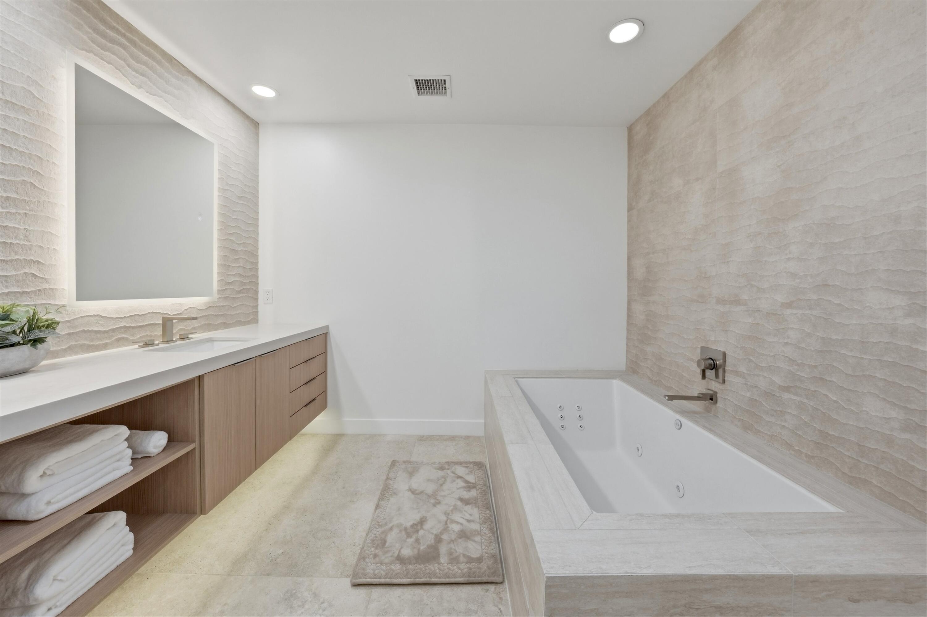 7 Tulane Court Rancho Mirage, CA 92270 - Photo 4 of 46 45-Photo-45