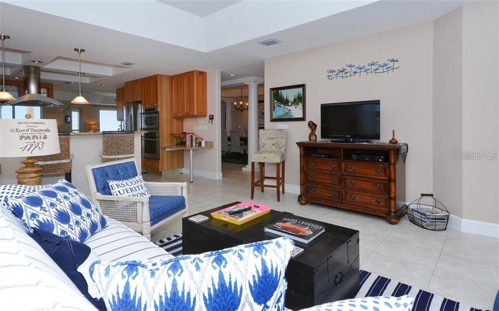 9008 Midnight Pass Road, Unit 4 Sarasota, FL 34242 - Photo 12 of 23