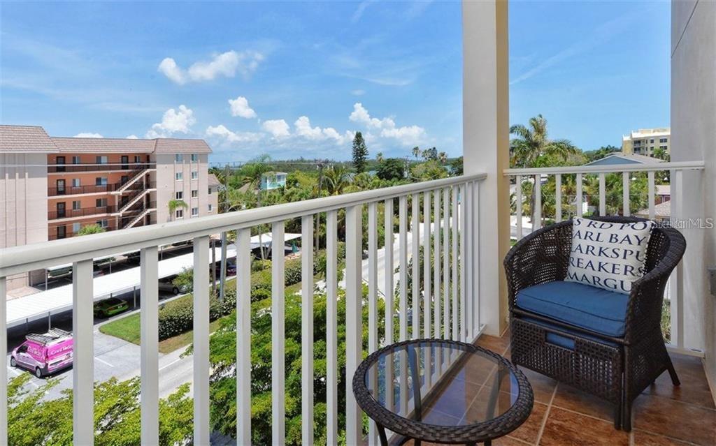 9008 Midnight Pass Road, Unit 4 Sarasota, FL 34242 - Photo 21 of 23