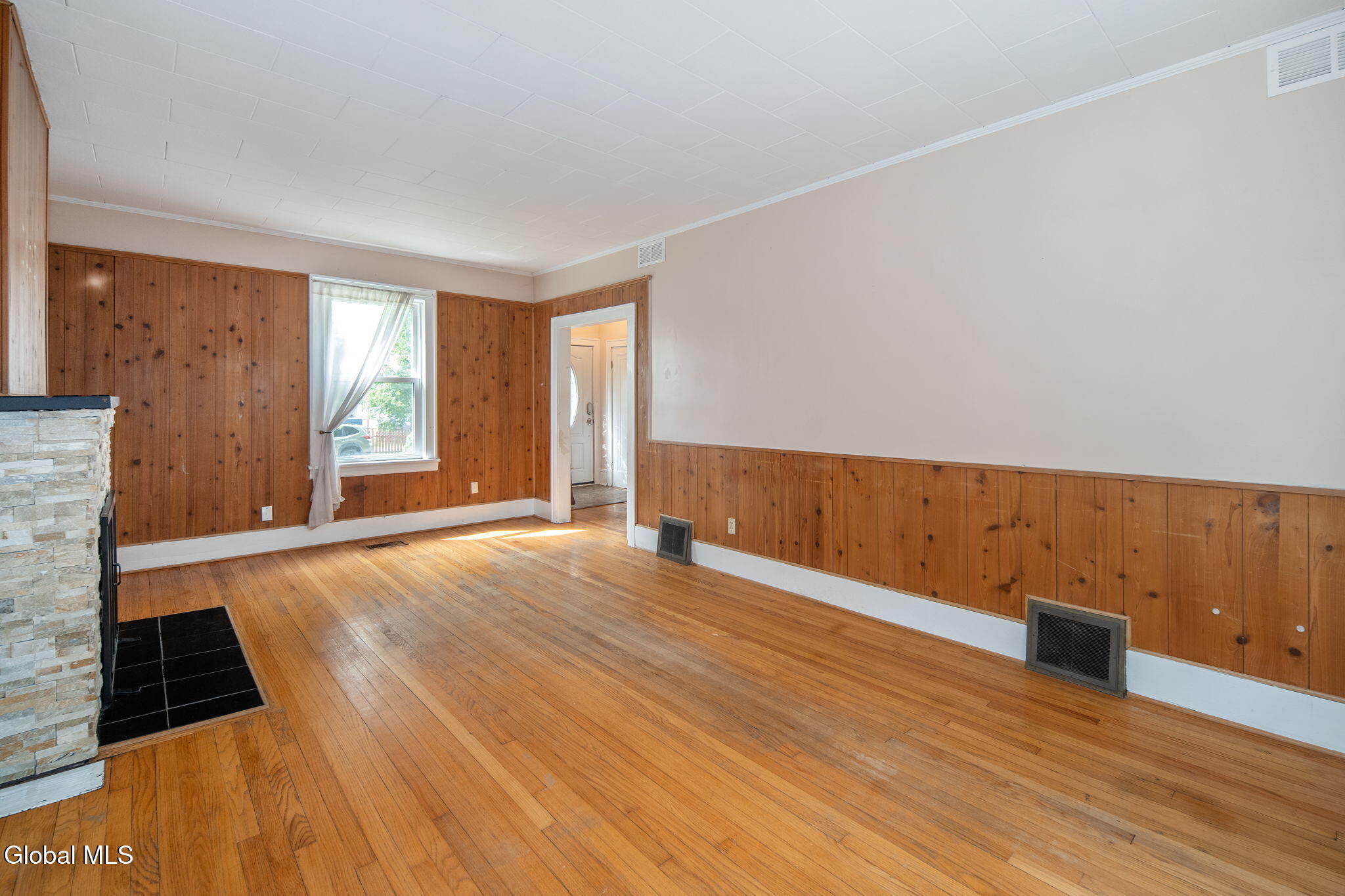 102 Delaware Avenue Rensselaer, NY 12144 - Photo 9 of 56 9