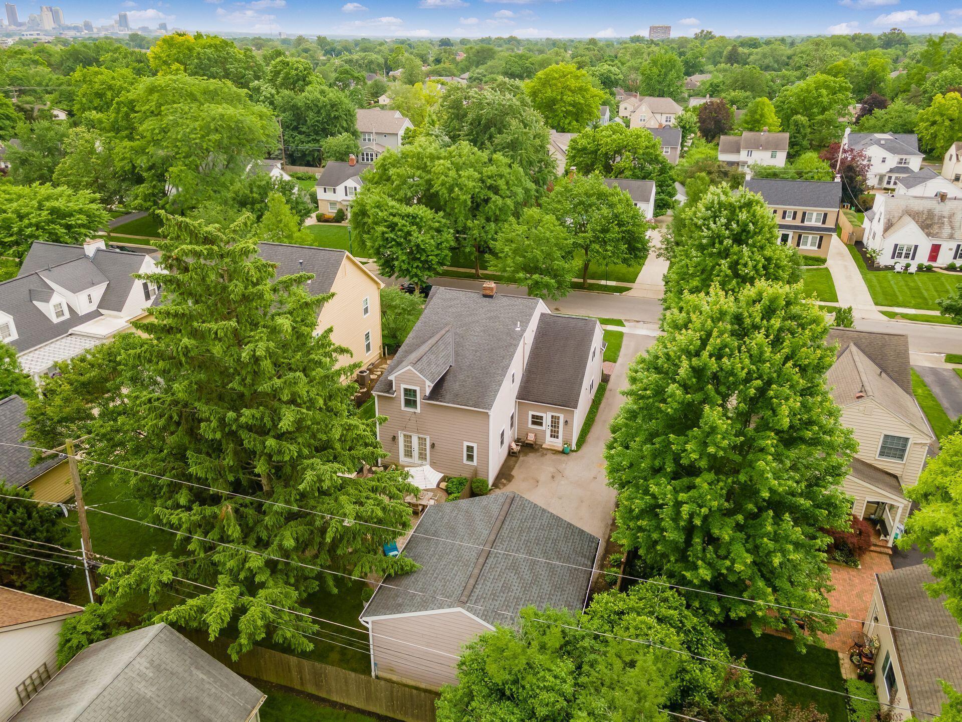 1544 Guilford Road Columbus, OH 43221 - Photo 72 of 76 Drone