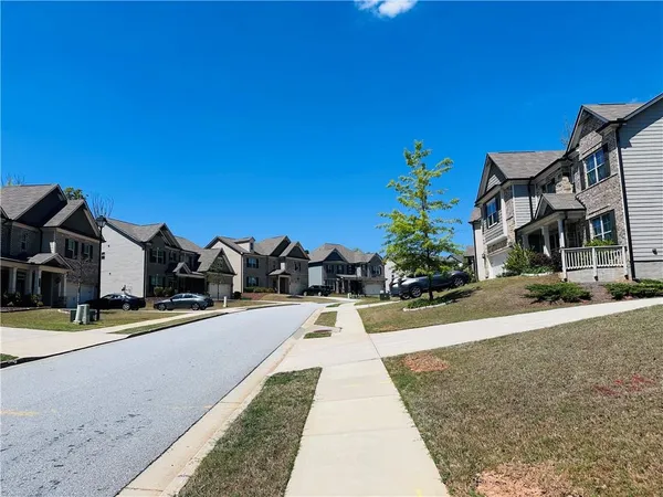 $465,000 | 7043 Lancaster Crossing, Flowery Branch, GA 30542