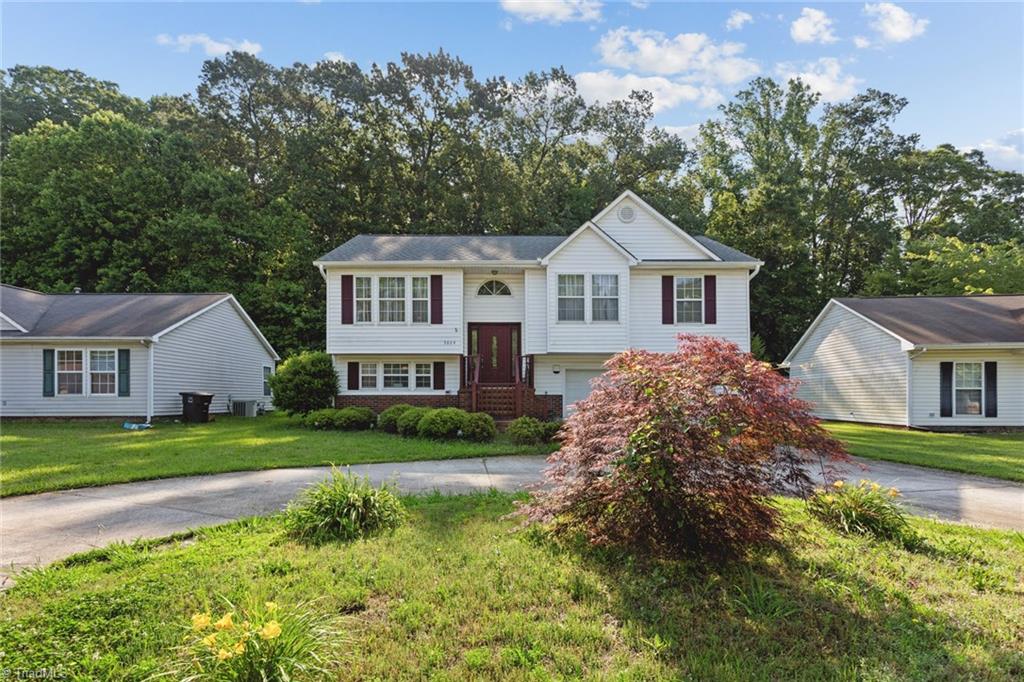 3604 Country Ridge Road Greensboro, NC 27405 - Photo 2 of 28 Gallery Image 2