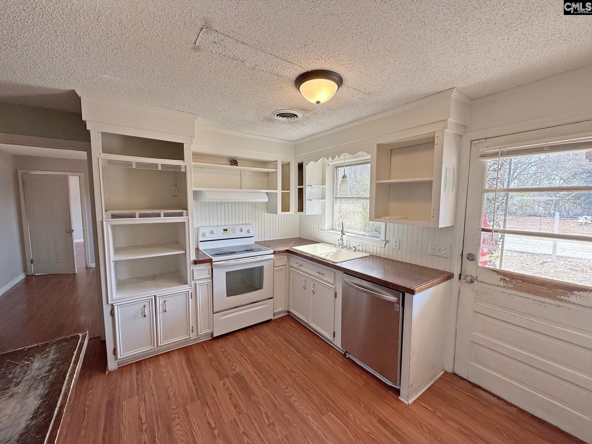 357 Highland Avenue Batesburg, SC 29006 - Photo 17 of 36