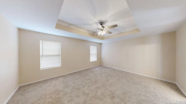 $299,900 | 16422 Turf Club, Selma, TX 78154