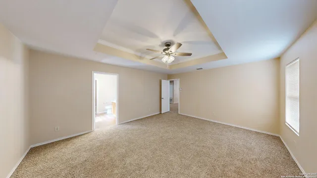 $299,900 | 16422 Turf Club, Selma, TX 78154